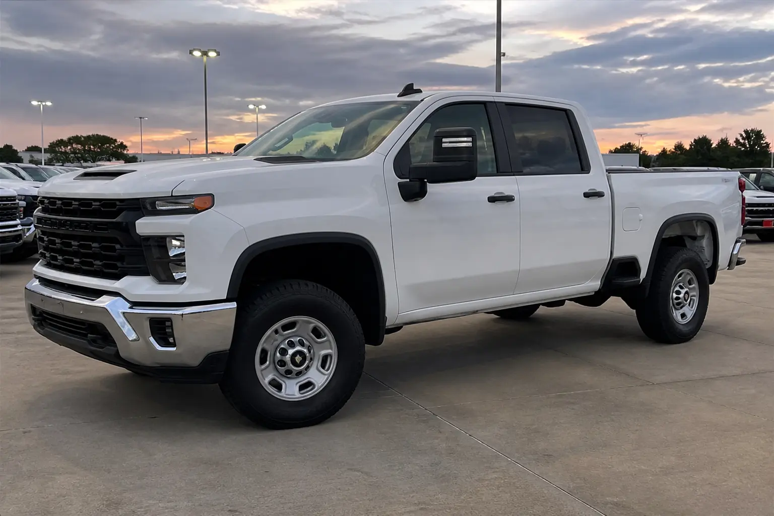 Work & capability: Silverado · Sierra